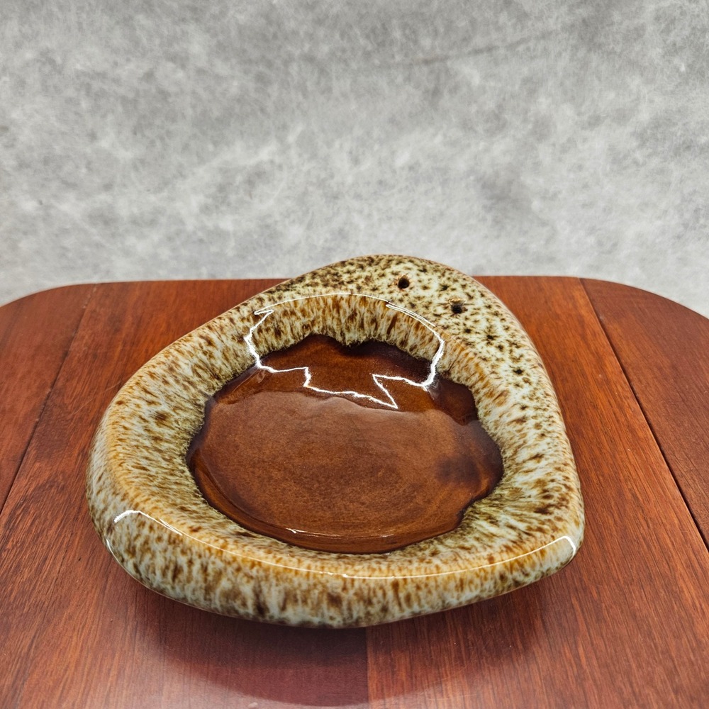 Vintage Made In America‎ Ceramic Ashtray Trinkt Tray Brown Glazed Unique Shape